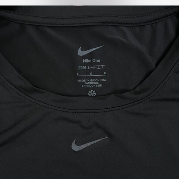 Nike Tops - Nike One Dri-FIT Short Sleeve Crew Neck T-Shirt Black Women’s Large Athletic Top